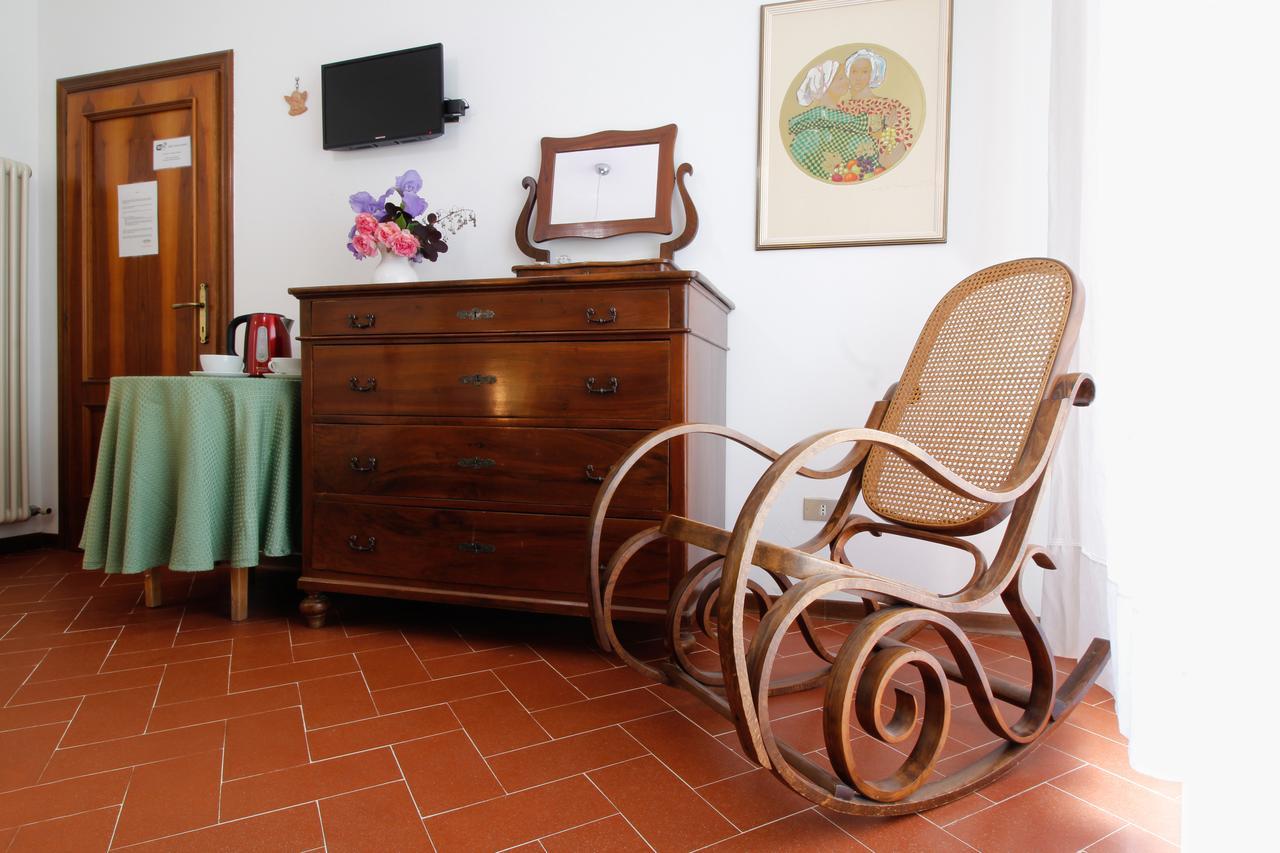 B&B Dimora Morelli Gubbio Esterno foto